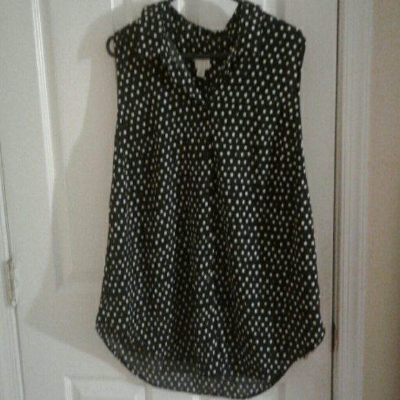 Polka dot sleeveless top - Picture 2 of 4
